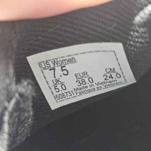 VANS Classic Slip On Galaxy Canvas Low Top Skate Shoes Womens Size 7.5 - Picture 7 of 7